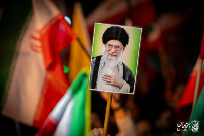 تجمع خون‌خواهان شهید آیت‌الله‌العظمی خامنه‌ای | شب سی و سوم | هیأت میثاق با شهدا